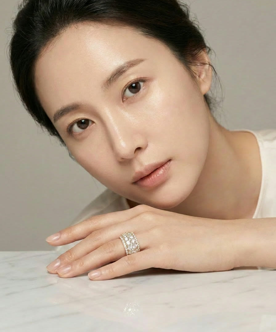Clementine Diamond Band worn by model