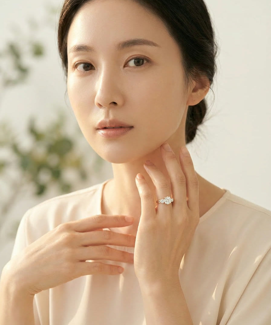 Gardenia Solitaire Ring worn by model