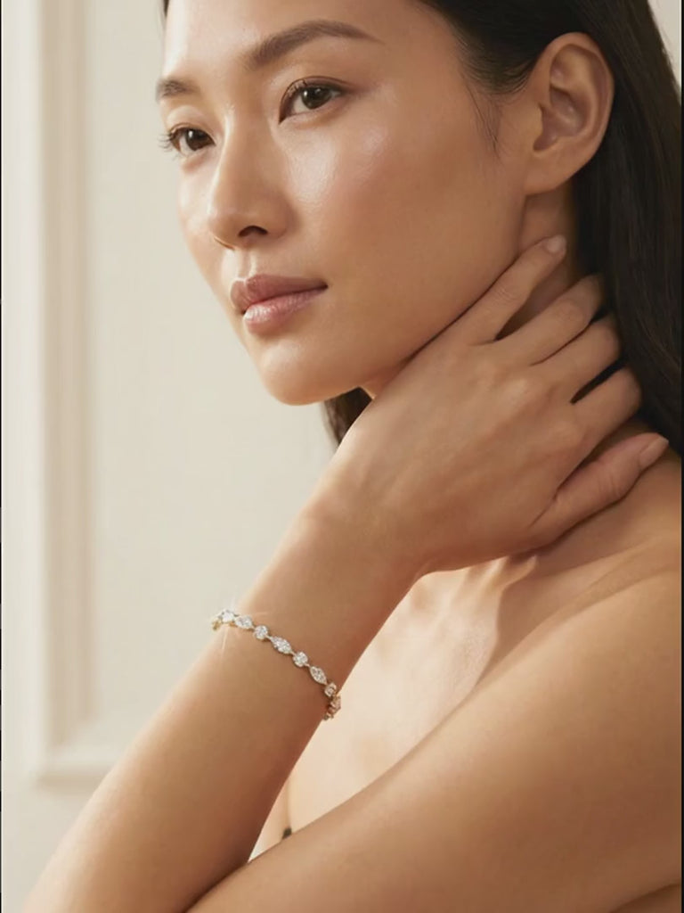 Magnolia — worn by model